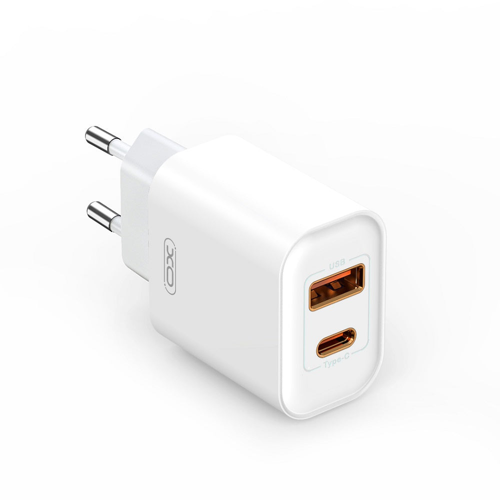 XO ŁADOWARKA SIECIOWA CE12 PD QC 3.0 20W 1X USB 1X USB-C BIAŁA + KABEL USB-C - LIGHTNING