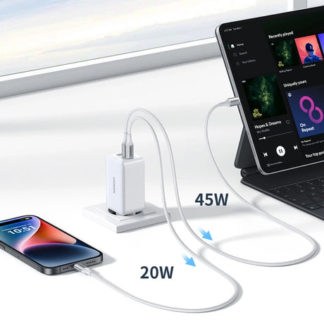 SZYBKA ŁADOWARKA SIECIOWA GAN UGREEN CD244 65W USB-A/ 2X USB-C BIAŁA