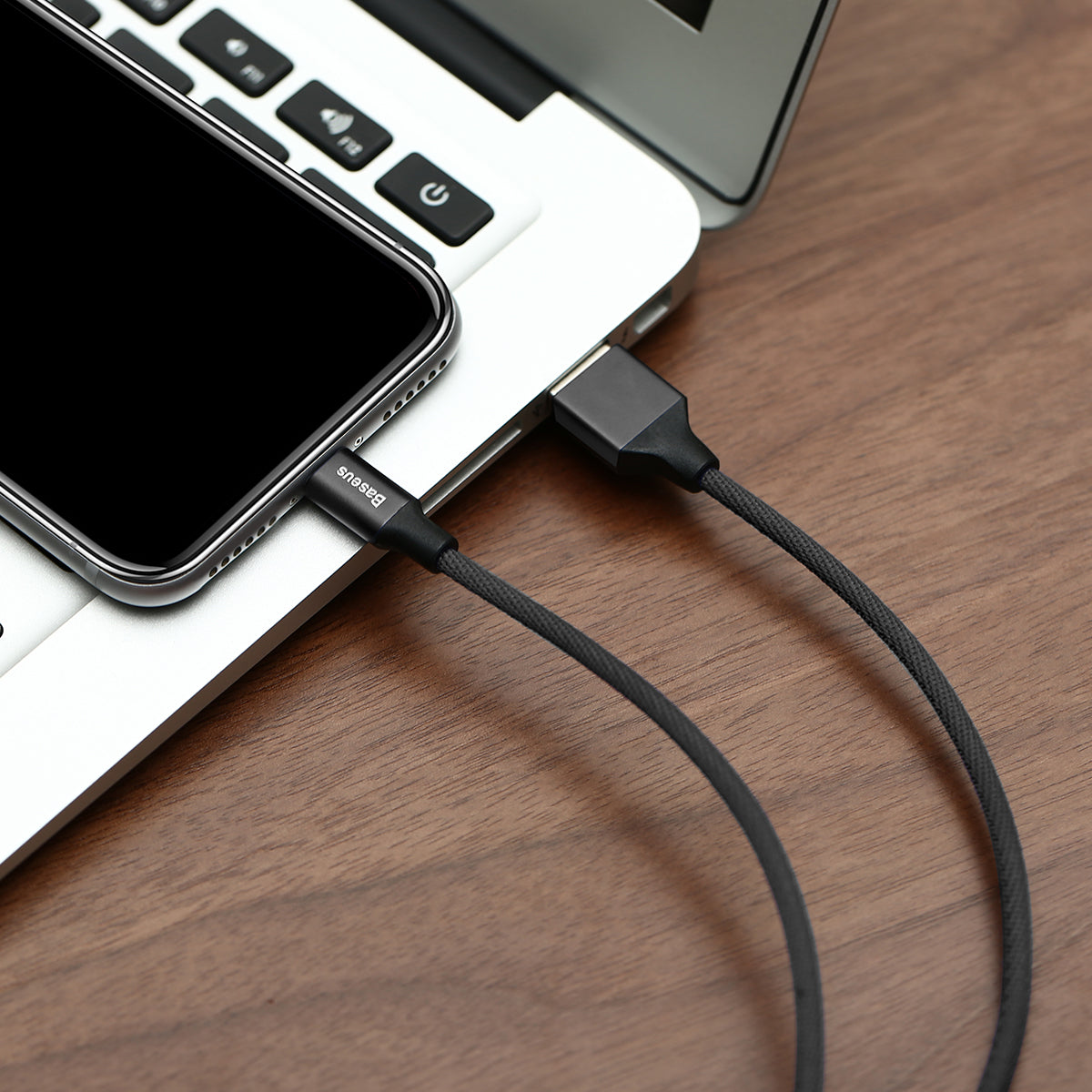 BASEUS KABEL YIVEN USB - LIGHTNING 3,0 M 1,5A CZARNY