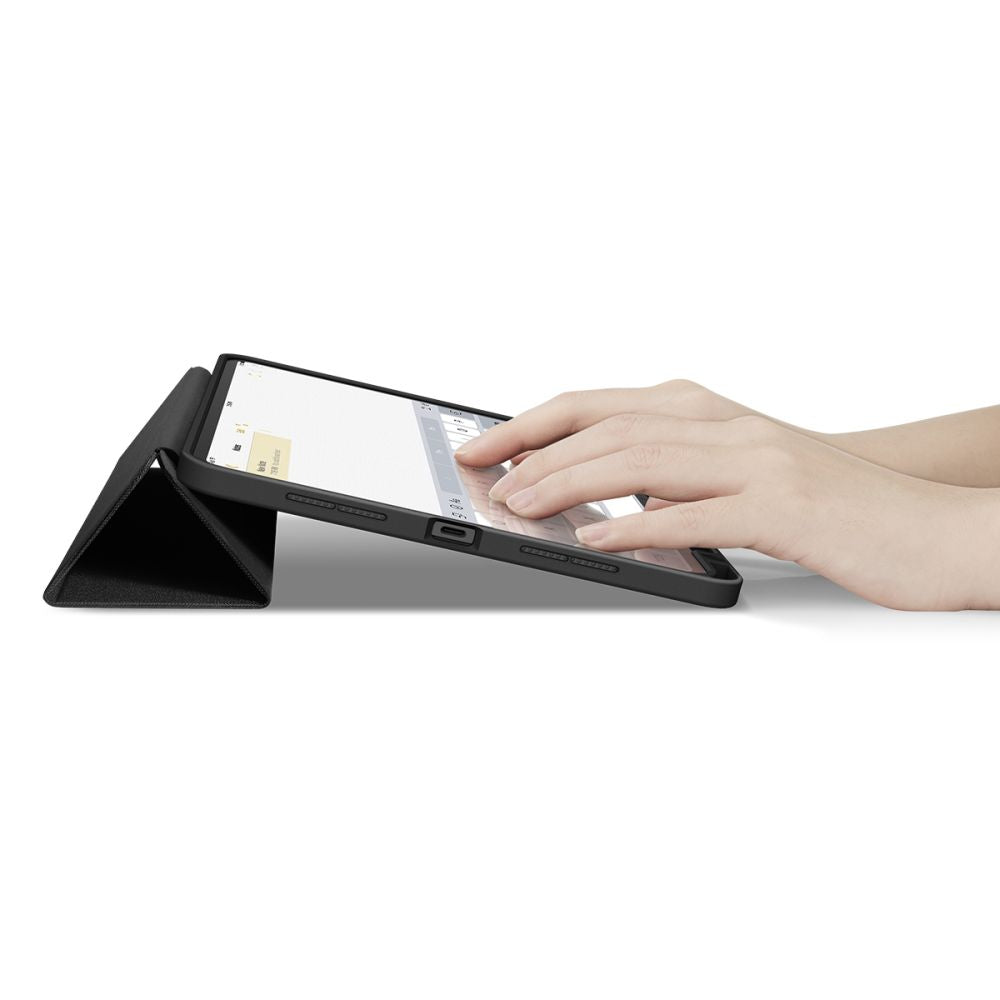 ETUI SPIGEN URBAN FIT IPAD PRO 11” 5 / 2024 CZARNE