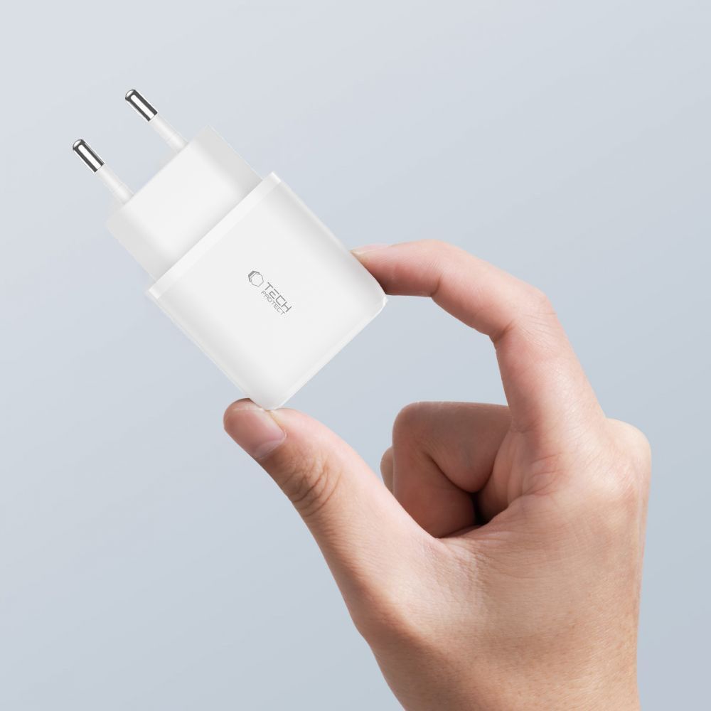 ŁADOWARKA SIECIOWA TECH-PROTECT C20W 2-PORT NETWORK CHARGER PD20W/QC3.0 + LIGHTNING KABEL BIAŁA