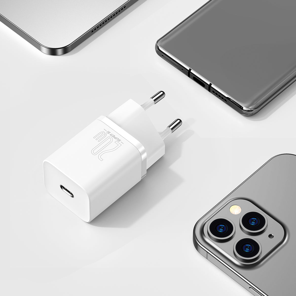 BASEUS ŁADOWARKA SIECIOWA SUPER SI PD 20W 1X USB-C BIAŁA + KABEL USB-C - LIGHTNING