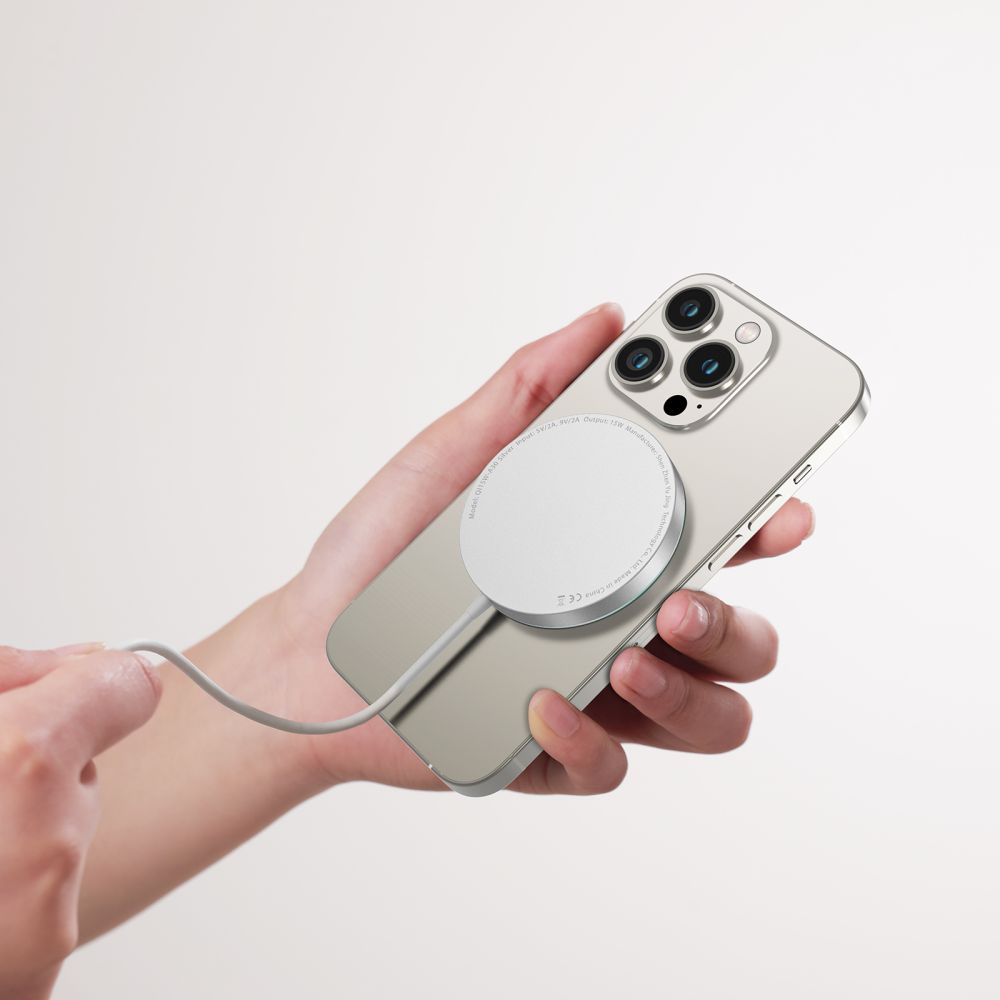 ŁADOWARKA INDUKCYJNA TECH-PROTECT QI15W-A30 MAGNETIC MAGSAFE WIRELESS CHARGER SREBRNA
