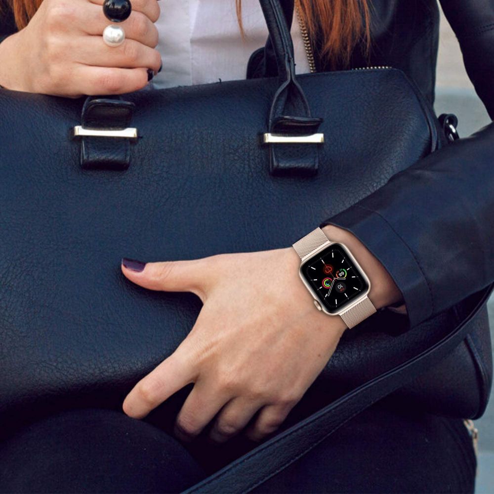 PASEK TECH-PROTECT MILANESEBAND APPLE WATCH 6 / 7 / 8 / 9 / 10 / SE (40 / 41 / 42 MM) SREBRNY