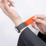 PASEK TECH-PROTECT ICONBAND MAGNETIC APPLE WATCH 4 / 5 / 6 / 7 / 8 / 9 / SE / ULTRA 1 / 2 (42 / 44 / 45 / 49 MM) BLACK/RED CZARNO CZERWONY